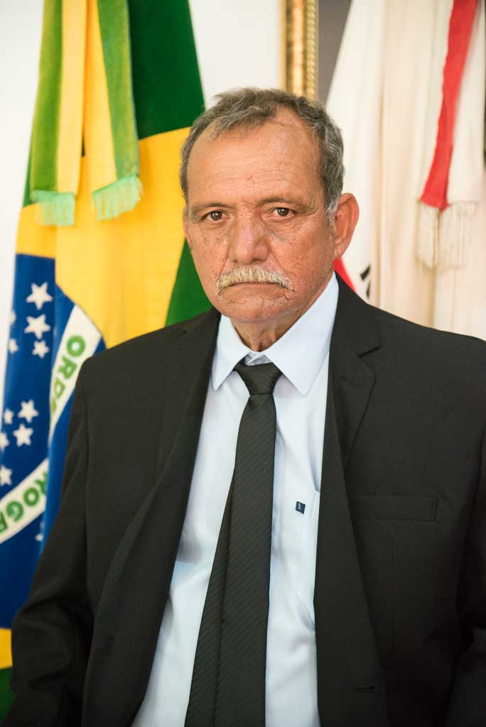 CESAR NATALINO DE MOURA