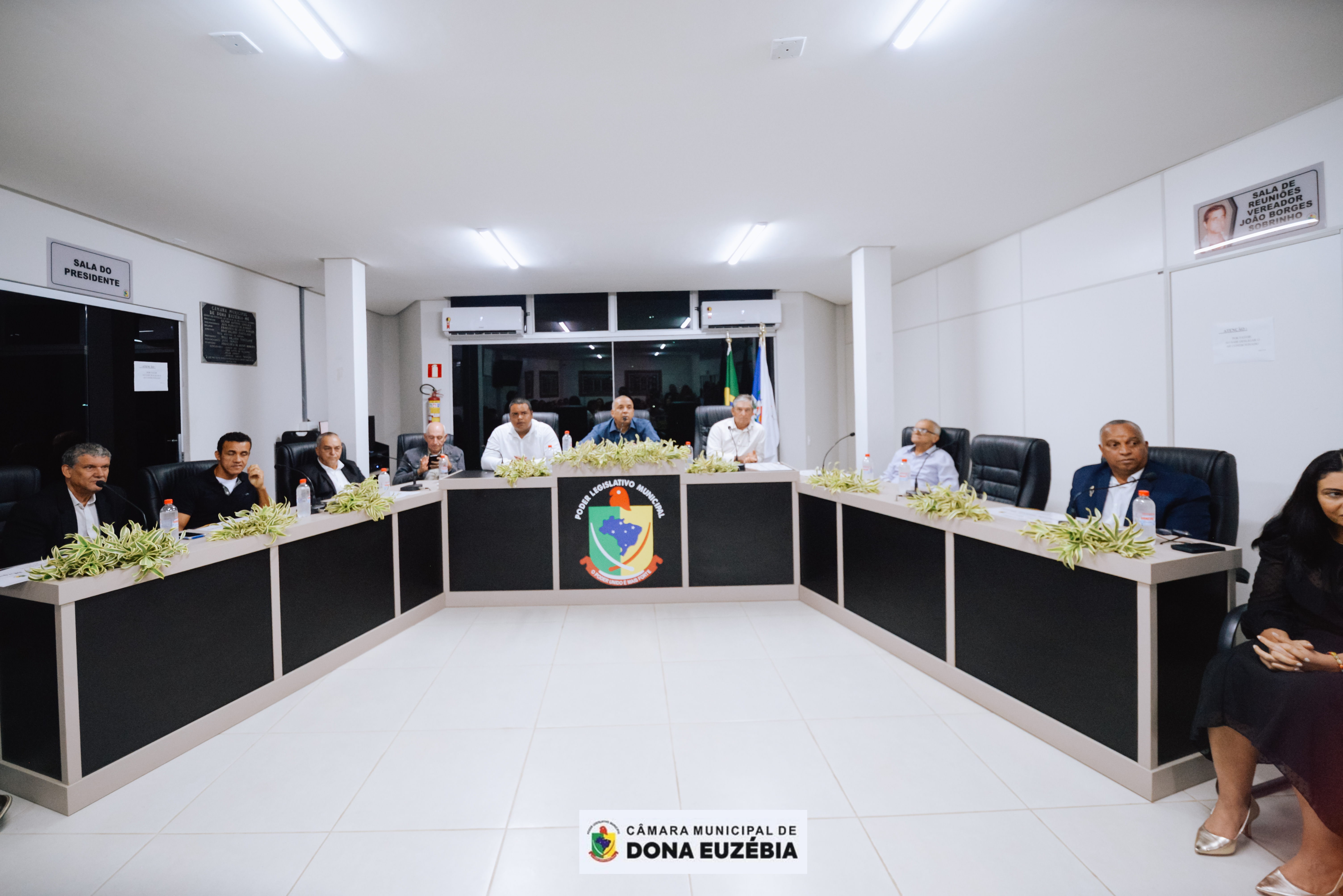 Reunião Câmara Municipal de Dona Euzébia/MG - 25/09/2025 ( Entrega de título em honra ao cidadão honorário )